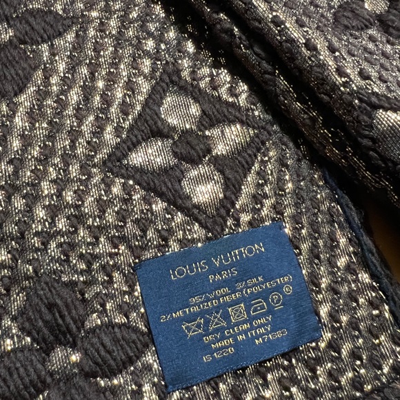 Authentic LOUIS VUITTON LV Winter Muffler Logo Mania Monogram Wool Silk Brown - Picture 6 of 9